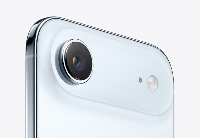 three-iphoneair-slimpromo-p3-650x450