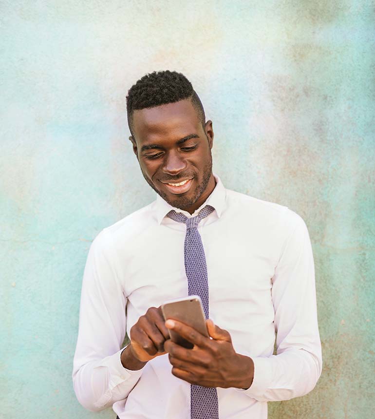 three-business-offers-virtual-landline-app-770x860
