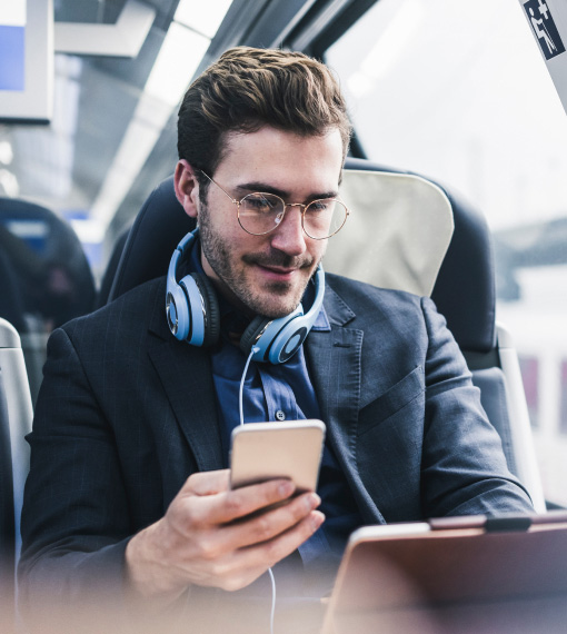 three-roaming-largepromo-510x570