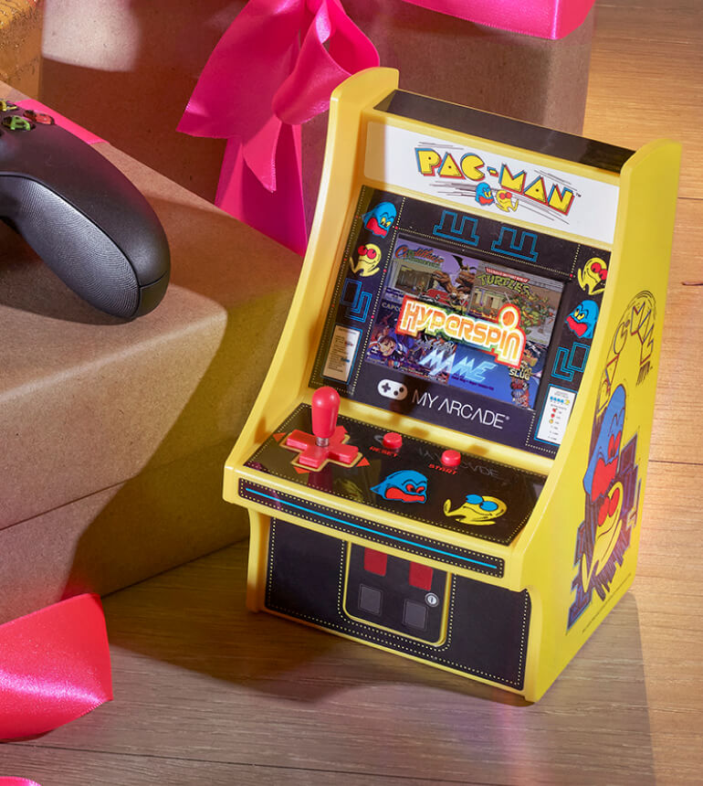 three-christmas-gift-guide-pacman-770x860