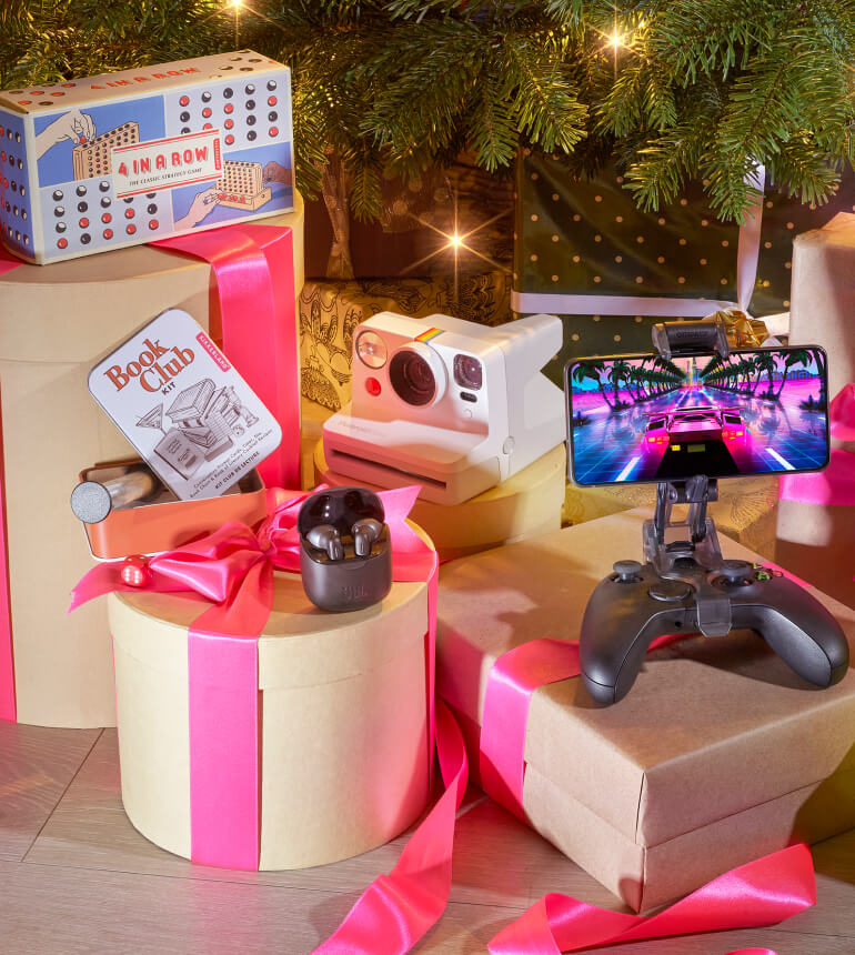 three-christmas-gift-guide-love-to-get-770x860