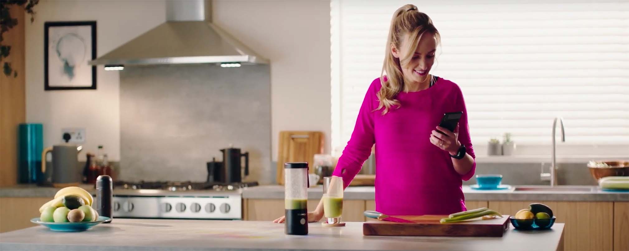 three-discover-feel-good-video-desktop-2020x808